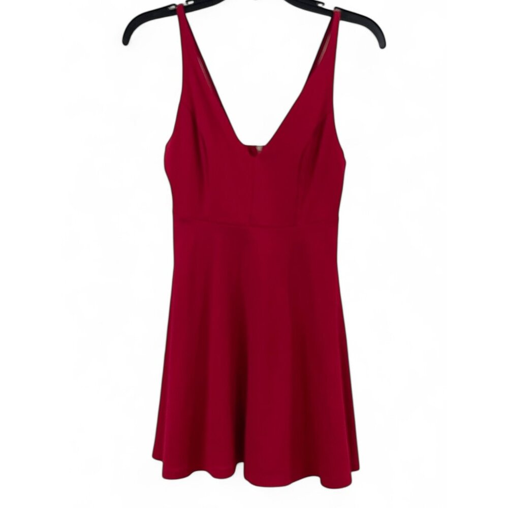 Joe & Elle Sleeveless V-Neck Skater Dress With Back Zipper Size S